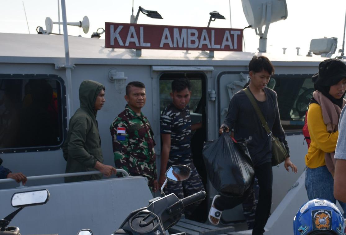 Kejar Speedboat di Perairan Nunukan – Sebatik, TNI AL Amankan 31 CPMI Ilegal